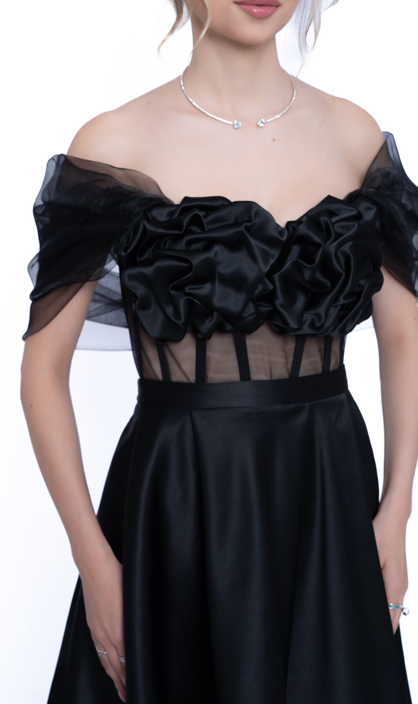 Corset negru cu Drapaj Manual și Inserții din Tulle