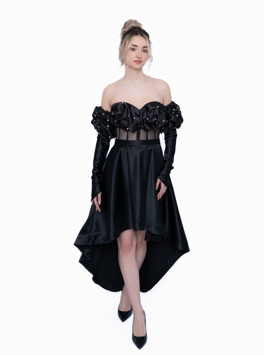 Rochie Neagră Signature Total Look : Corset & Fustă cu trenă & maneca