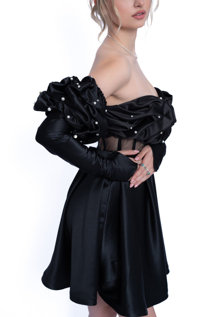 Fustă mini de culoare neagra LILA, design modular din taftă premium.