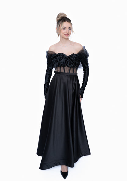 Rochie neagra cu corset fusta manusi si voal detasabil 