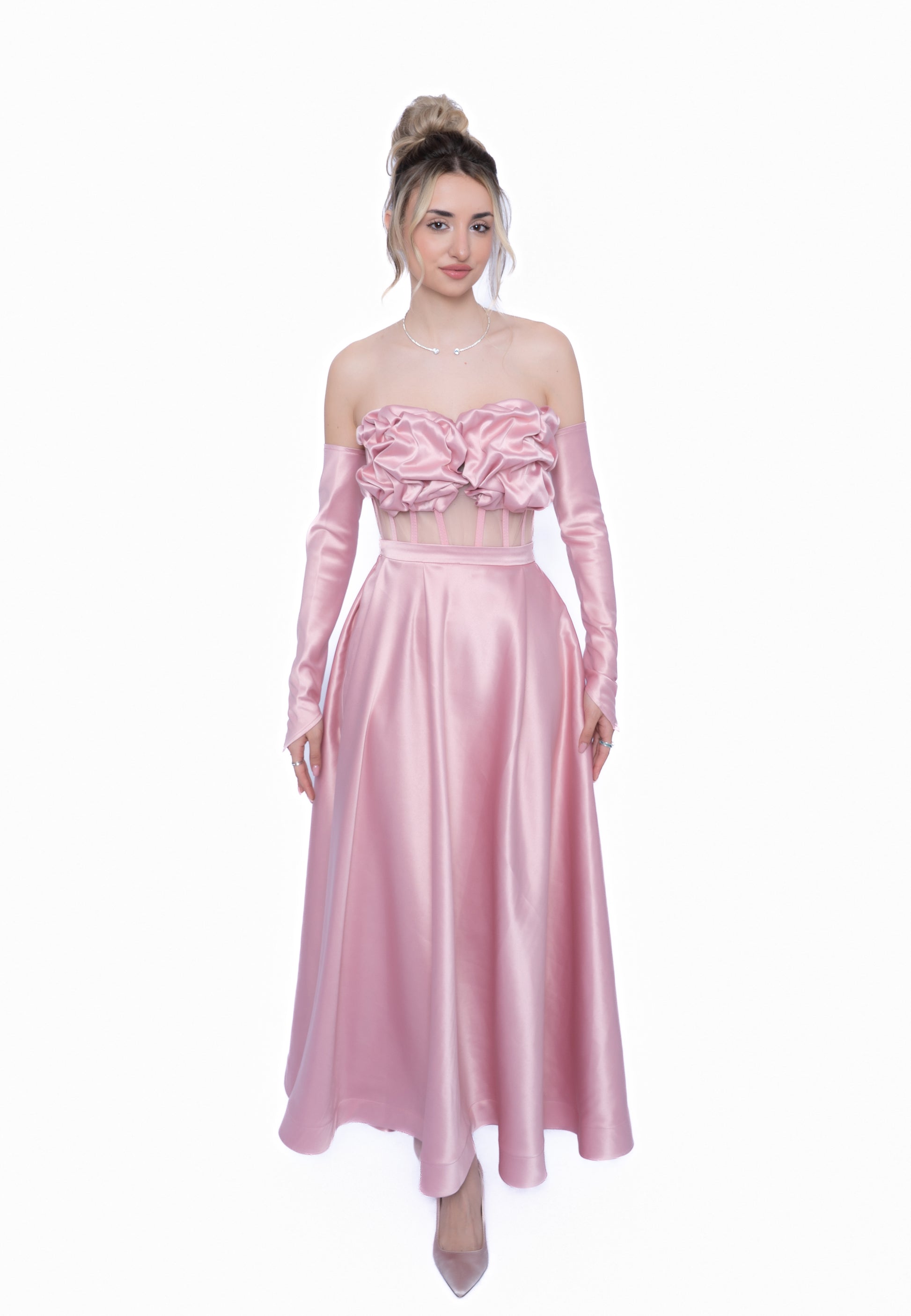 rochie lunga roz cu manusi