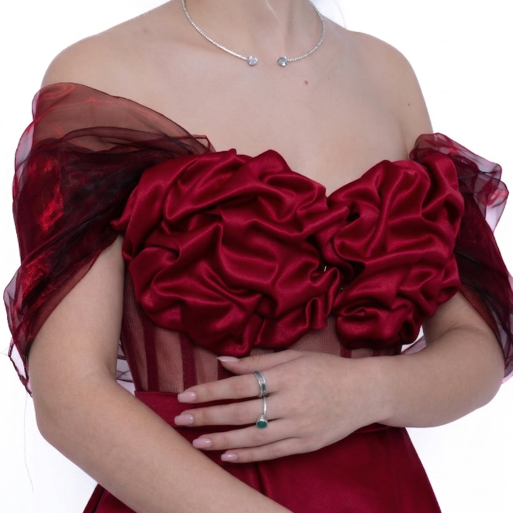 Voal detașabil burgundi rosu LILA din organza peliculizată, accesoriu modular pentru un look romantic 